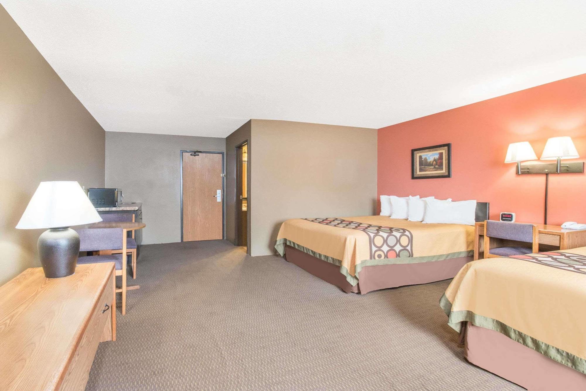 Super 8 By Wyndham Warroad Hotel Buitenkant foto