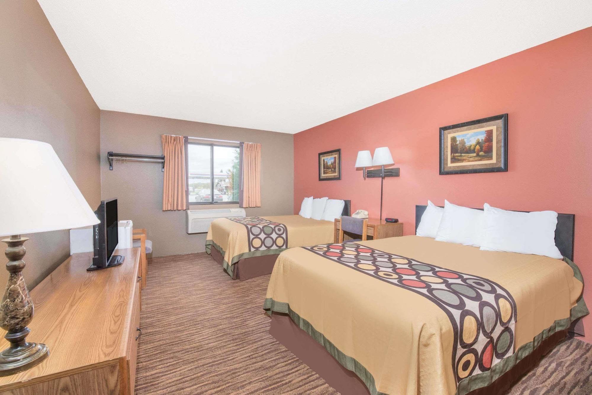 Super 8 By Wyndham Warroad Hotel Buitenkant foto
