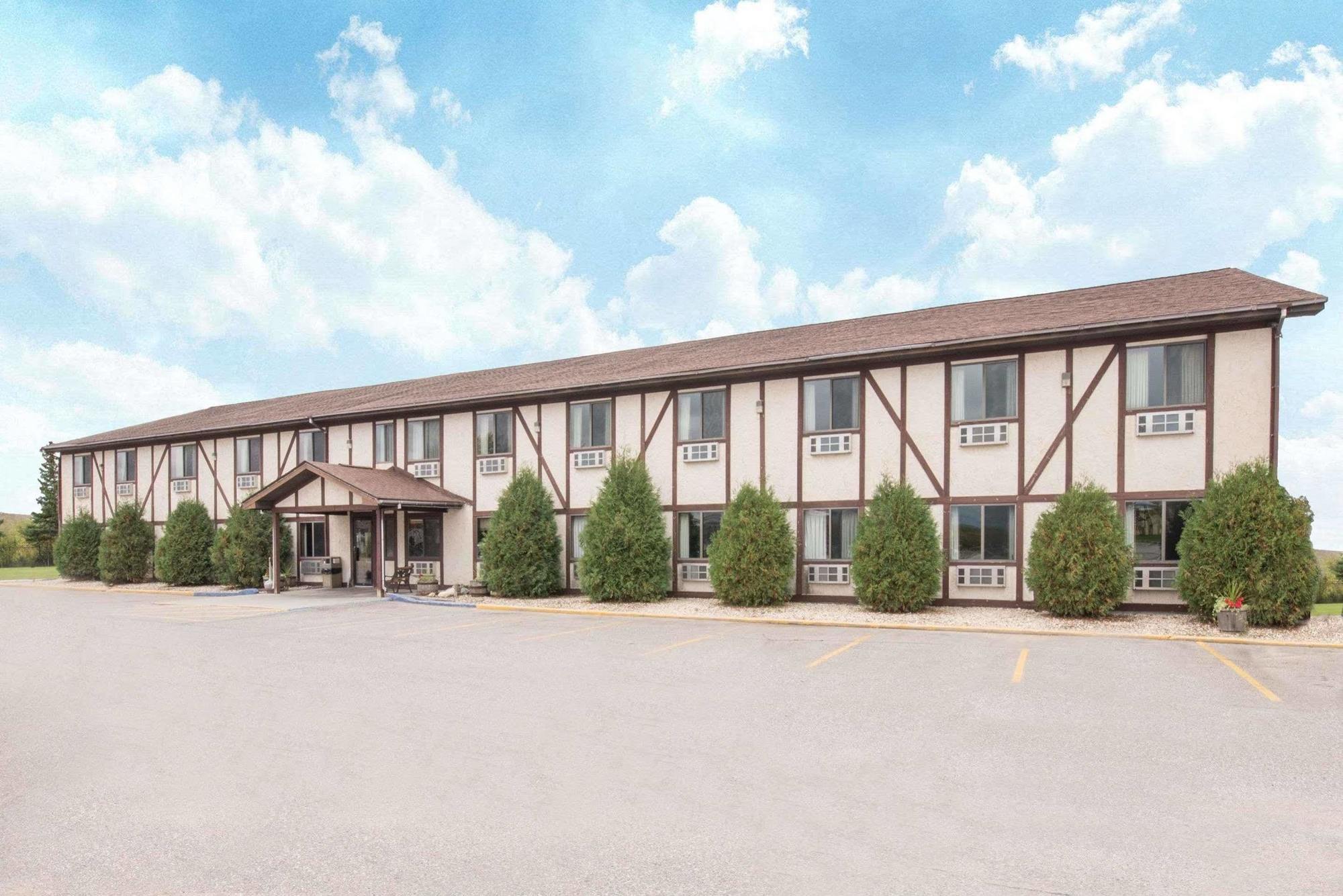 Super 8 By Wyndham Warroad Hotel Buitenkant foto